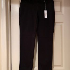 NWT “So Slimming” Black Jeans